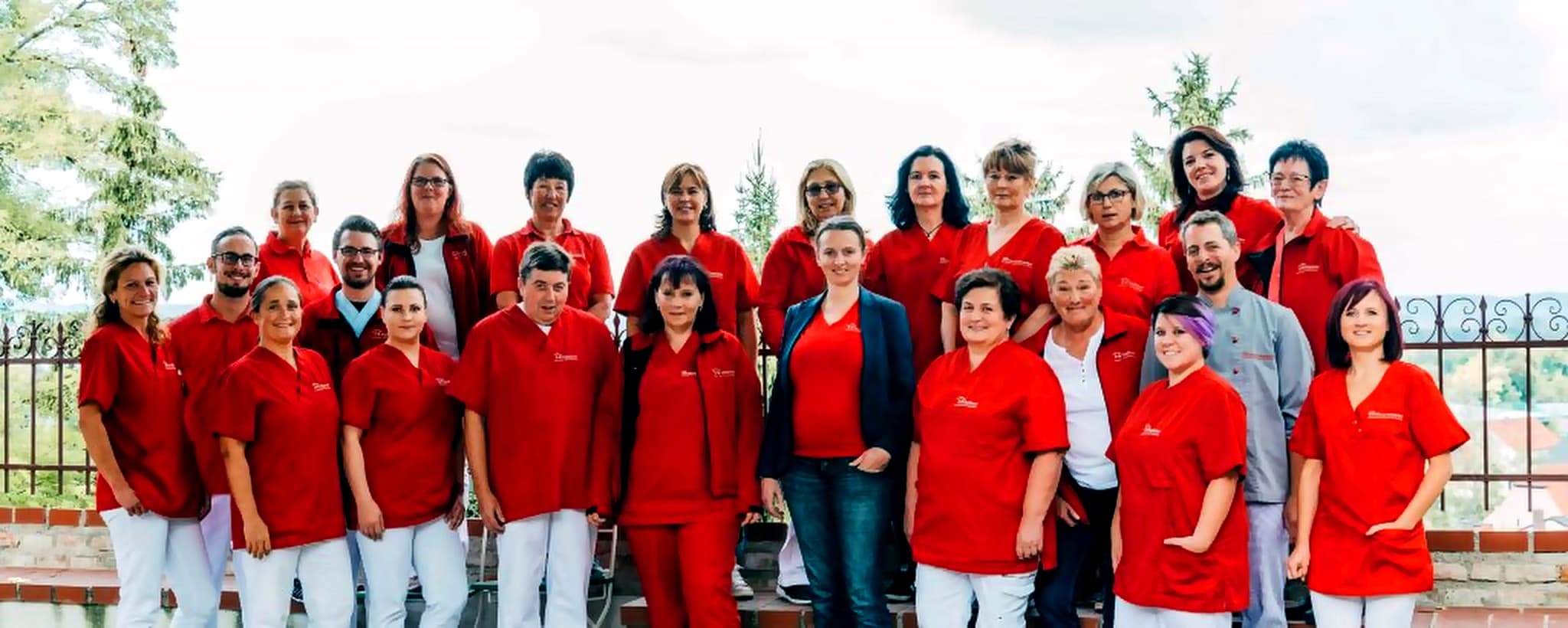 Gruppenfoto des Helmer-Teams